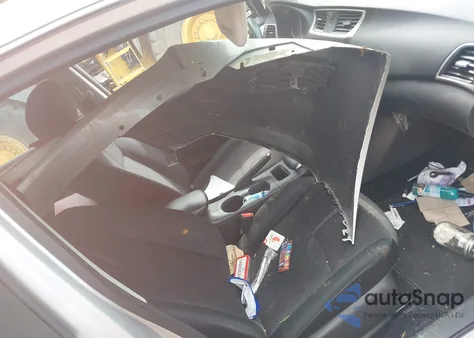 2018 Nissan Sentra S z USA, uszkodzony, nr VIN 3N1AB7AP1JY323504